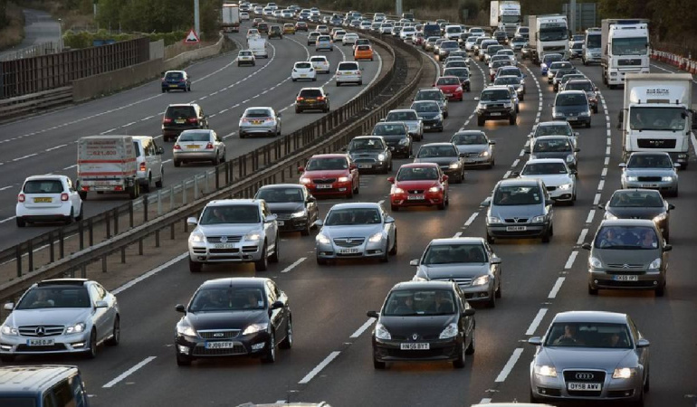 Almanya’da elektrikli araçların sayısı benzinli araçları geçti