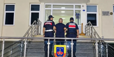 Dikili'de 11 suçtan aranan hükümlü yakalandı