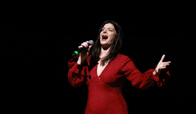 Cecilia Krull, İzmir’de sahne aldı