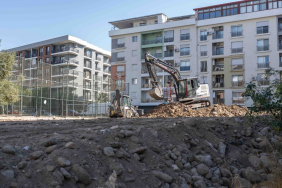 Bornova'da atıl alan otopark haline getiriliyor