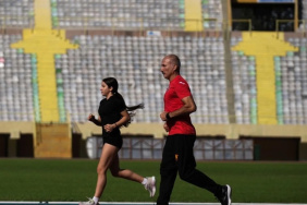 İzmirli baba-kız atletizmde başarılarına devam ediyor
