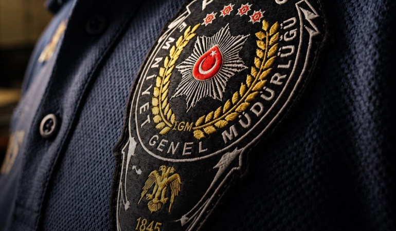 İzmir Otogarı’nda uyuşturucu madde ele geçirildi