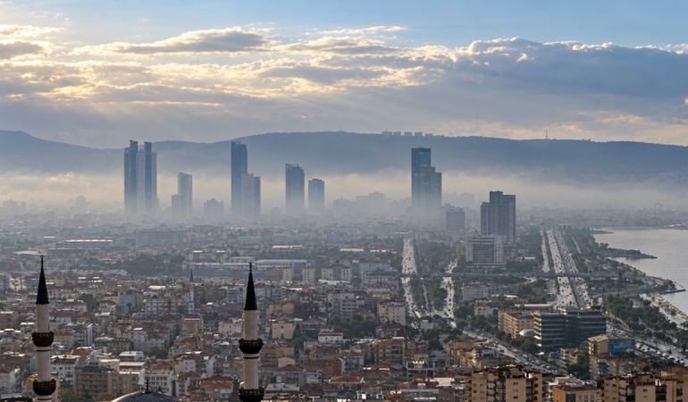 İzmir’de hava sıcaklığı 25 dereceye yükselecek