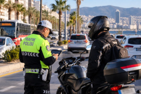 İzmir'de ehliyetsiz motosiklet sürücülerine yüksek ceza