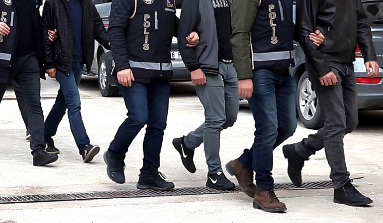 Çiğli’de Ekol Baz Hastane Grubu’na haraç talebiyle saldıran 7 kişi tutuklandı
