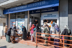 İzmir'de ihtiyaç sahiplerine sıcak yemek desteği