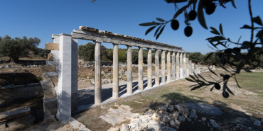 Teos Antik Kenti'ndeki meclis binası, 2 bin 200 yıl sonra gün yüzüne çıkarıldı